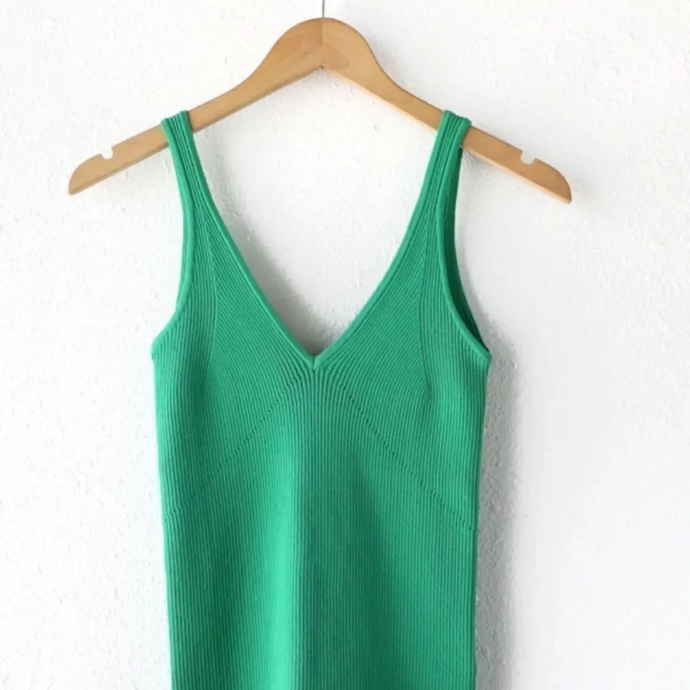 Green Sleeveless Knit Top - NWT - Greylin - Size Medium Womens Top